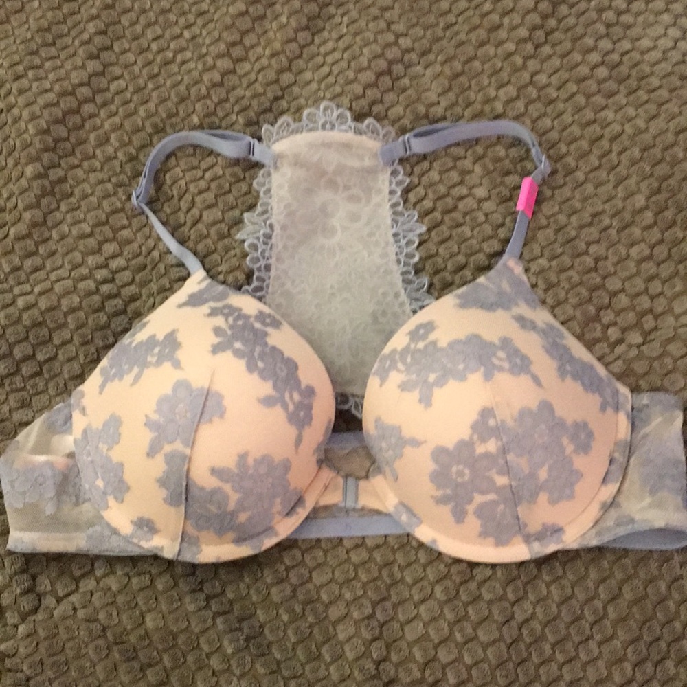 NWT Victoria Secret PINK racerback bra size 36B